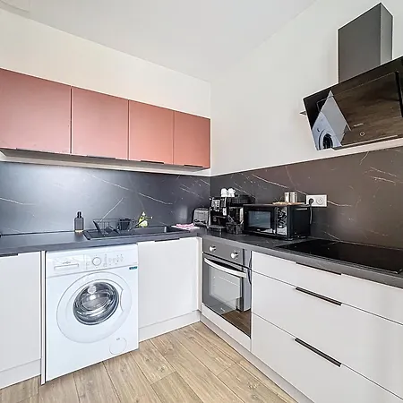 Appart Climatise 6 Personnes Cosy N6 Apartment *